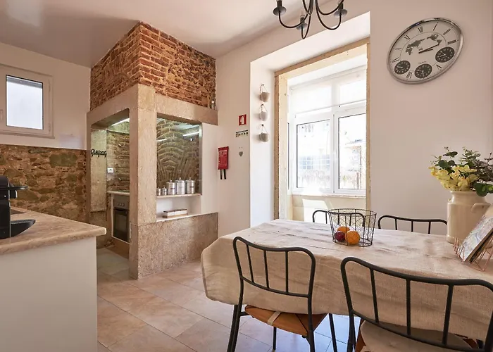 Bmyguest Collection - Alfama Tejo Apartment *