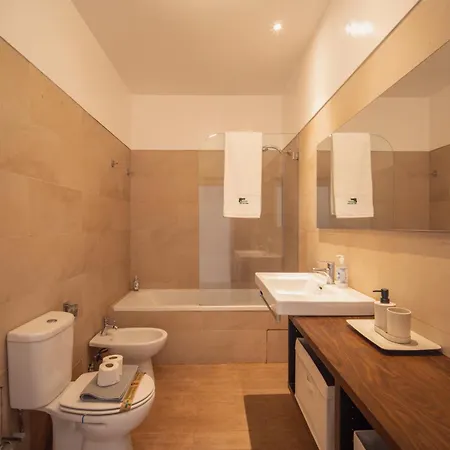 Bmyguest Collection - Alfama Tejo Appartamento Lisbona